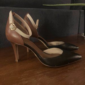 Banana Republic leather Heels size 6 navy, brown, beige strap